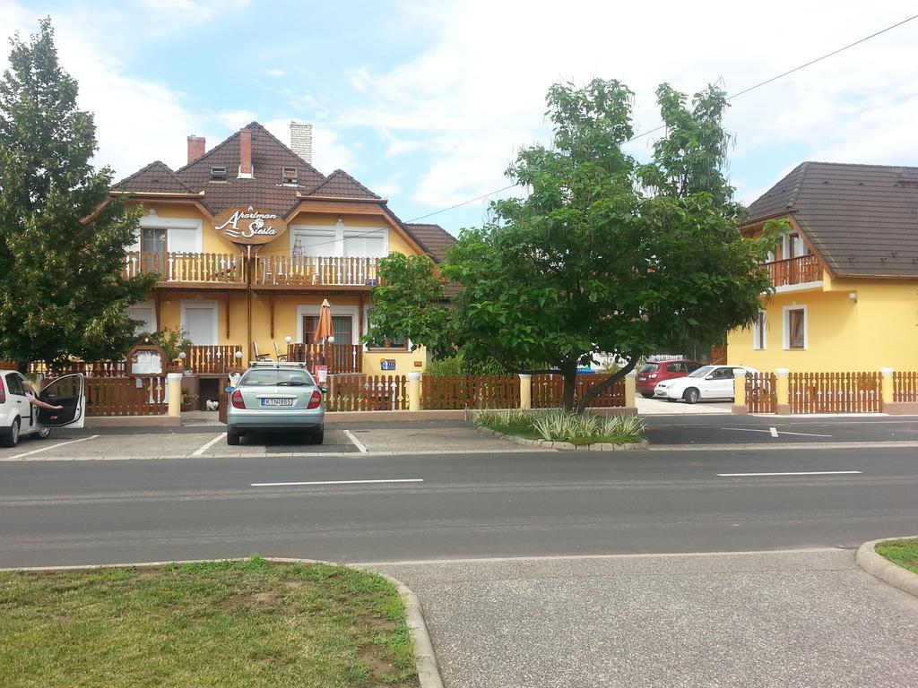 Apartman Siesta Buek - Buekfuerdo Екстериор снимка