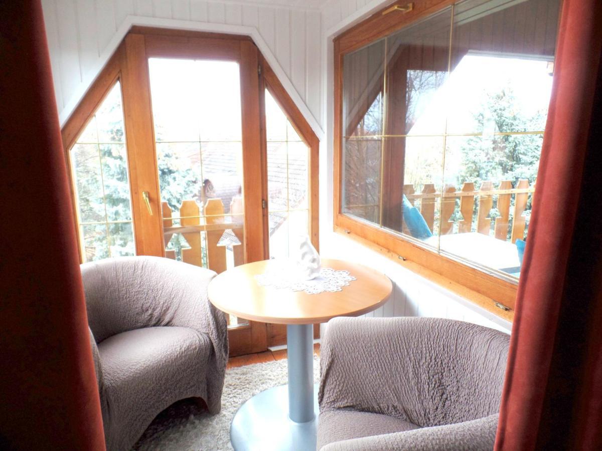 Apartman Siesta Buek - Buekfuerdo Екстериор снимка
